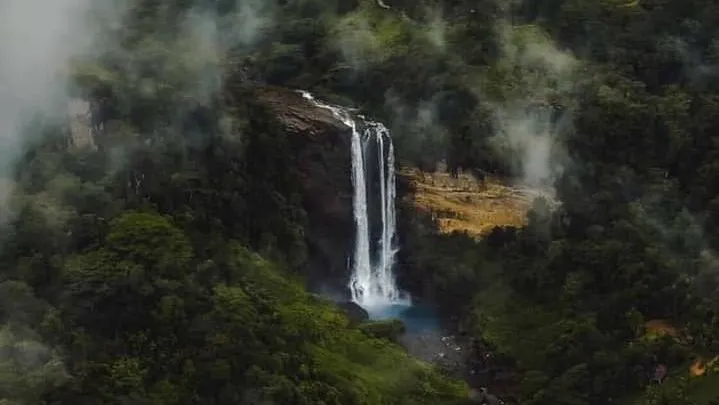 Laxapana Falls